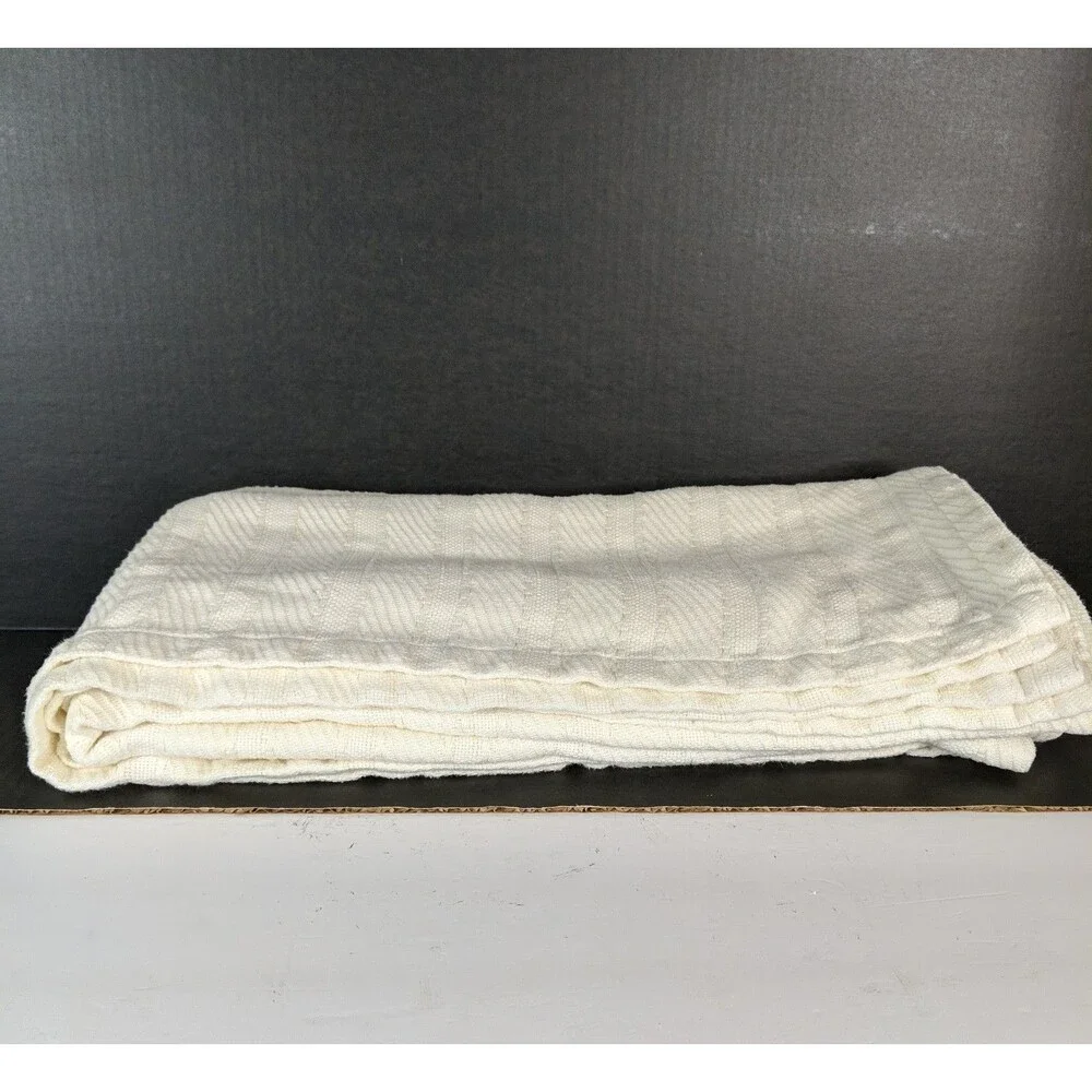 Wamsutta Ivory Cotton Knit Herringbone Blanket Throw Stripe Coverlet 88 x 88 in
